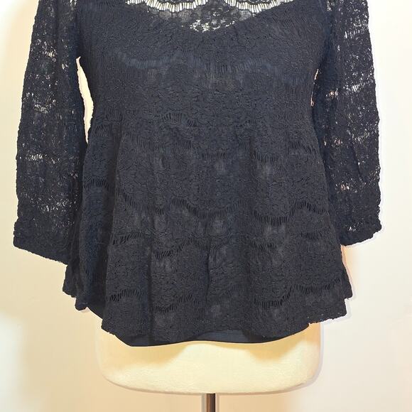 Monteau Womens Black Lace Mock Neck Swing Top Size M Dark Romantic Victorian - Picture 3 of 7